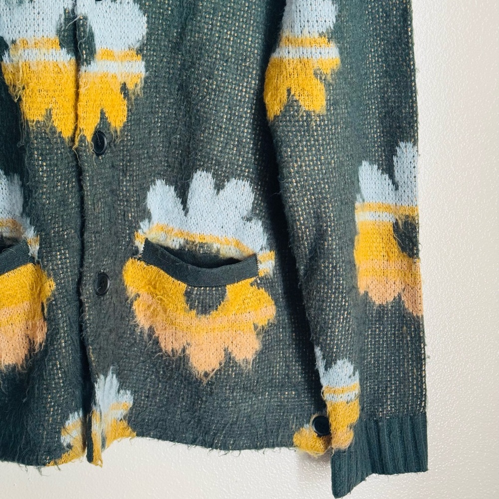 Urban Outfitters Women’s Small Green Oversized Floral Cardigan - Picture 3 of 11